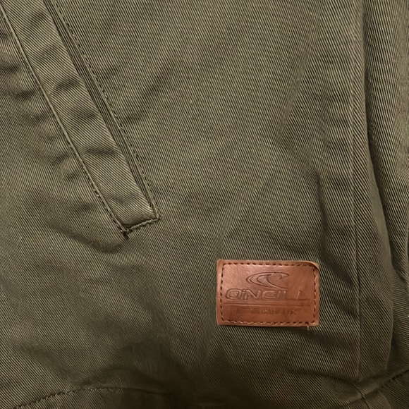 O’Neill button down lightweight utility jacket. Army green. Small. - Picture 4 of 4